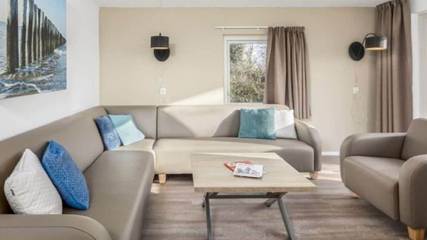 Bungalow für 8 Personen in Renesse Strand, Renesse, Bild 1