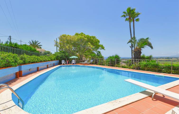 Casa vacanza per 8 persone, con terrazza e piscina nonché giardino - 1