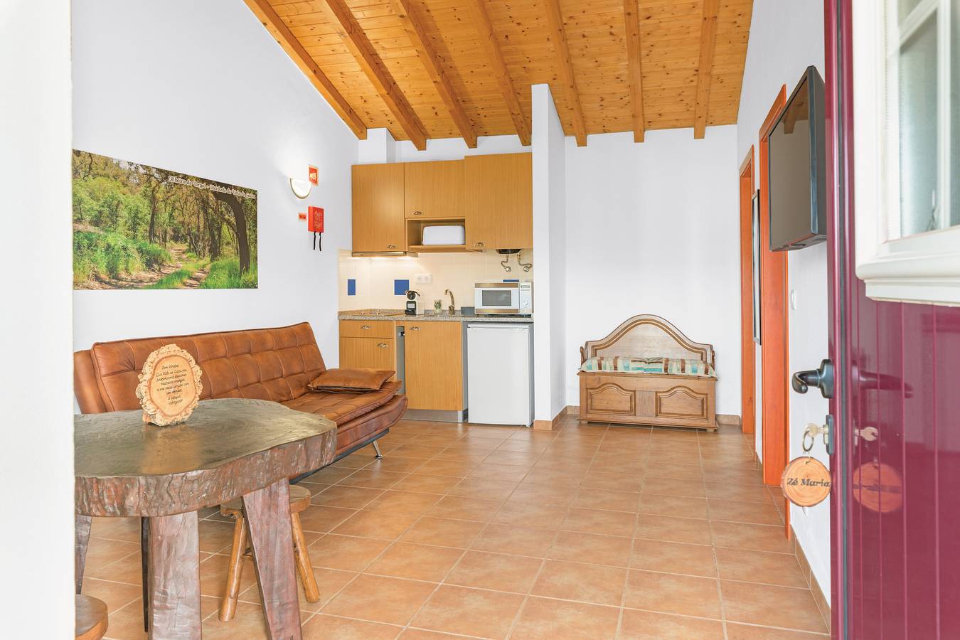 Hel lägenhet, Holiday Home 'Zé Maria' with Mountain View, Wi-Fi and Air Conditioning in São Luís, Costa Alentejana