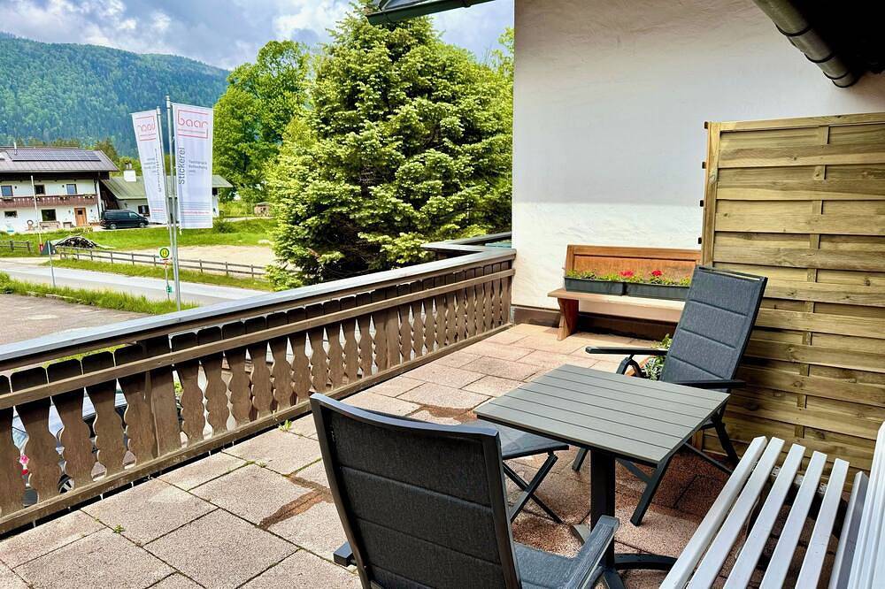 Ganze Wohnung, Ferienwohnung Gretel, 38 m², 1-2 Pers. 1Sz, Du/Wc, Bk in Bischofswiesen, Berchtesgadener Alpen