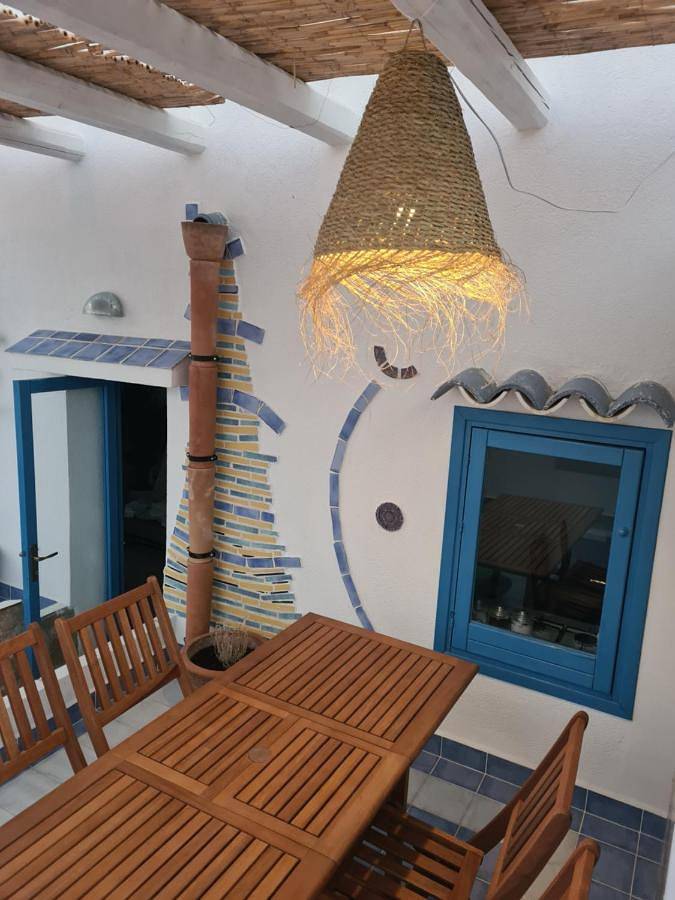 Ferienwohnung für 4 Personen, mit Terrasse und Ausblick sowie Pool in Terrasini - 2