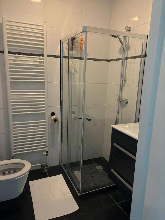 Appartement entier, Two-Bedroom Apartment in Côte hollandaise