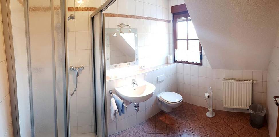 Hotel für 2 Personen, mit Garten in Zeitlofs - 2