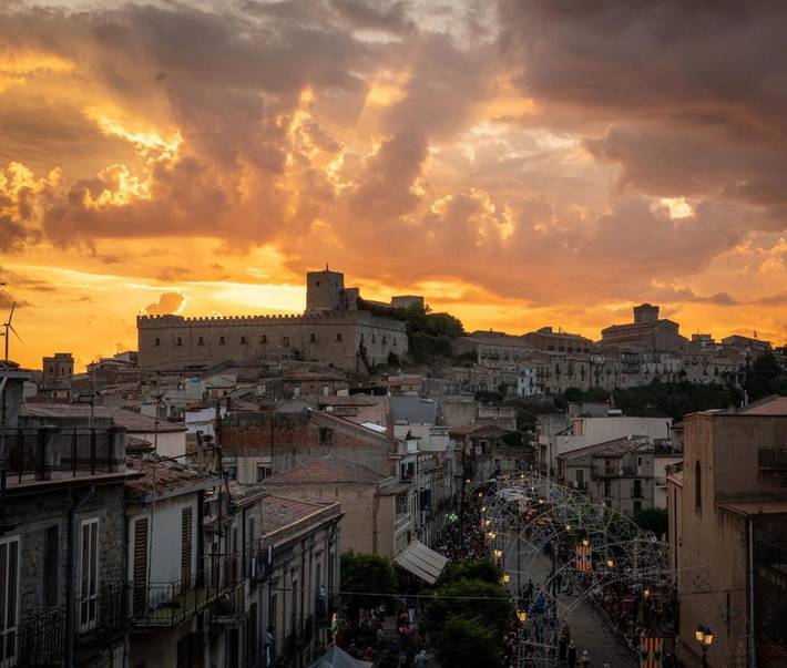 Location de vacances pour 3 personnes, avec terrasse à Montalbano Elicona - 4