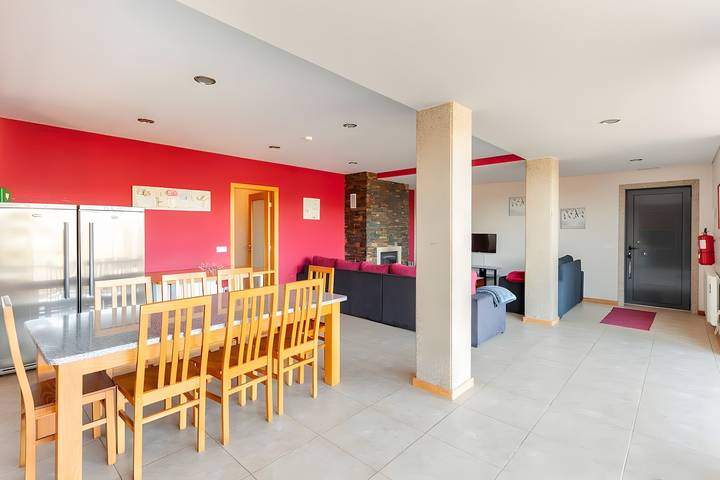 Holiday Home 'Casa De Balinhas - Gerês' with Mountain View, Wi-Fi & Air Conditioning in Ventosa e Cova, Braga District