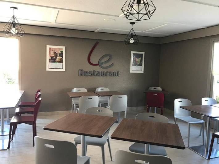 Hôtel pour 3 personnes, avec terrasse et vue