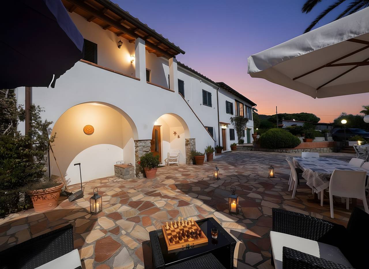 Ganze Wohnung, Apartment 'Agave' mit privatem Garten, Wlan und Klimaanlage in La Pila, Elba