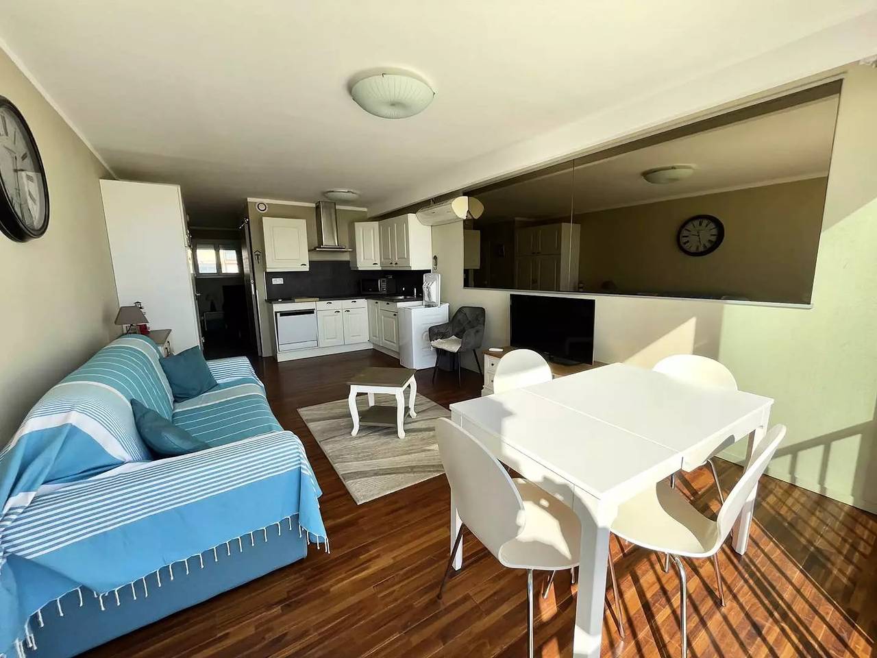 Entire apartment, Front De Mer: T2 air-conditioned on the 1st floor by the beach in Port-la-Nouvelle, Narbonne region
