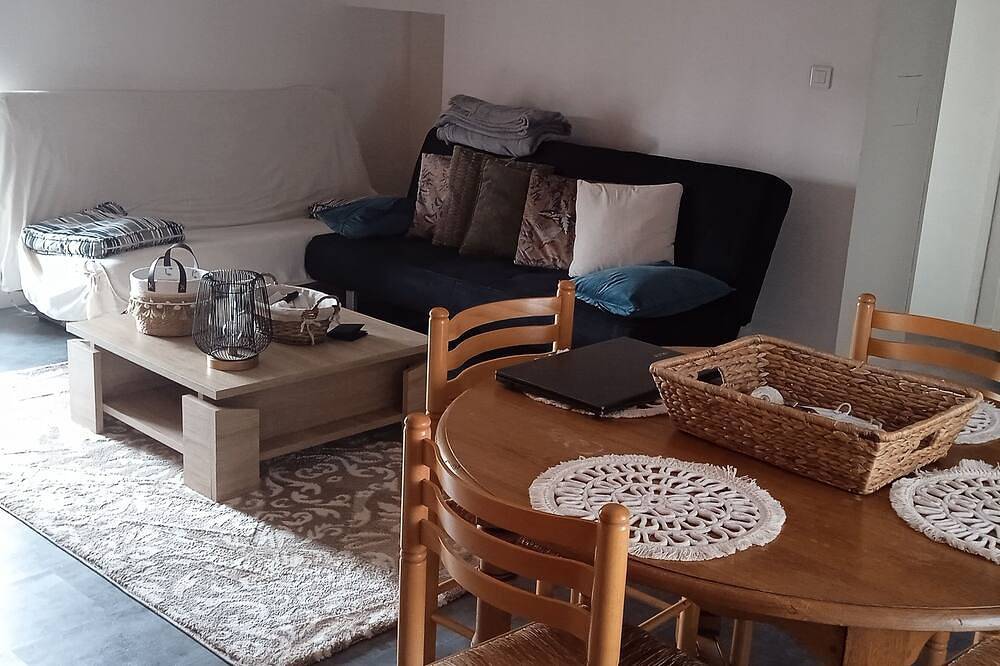 Gîte Pour 2 Personnes à 900m de la mer in Hauteville-sur-Mer, Coutances y alrededores