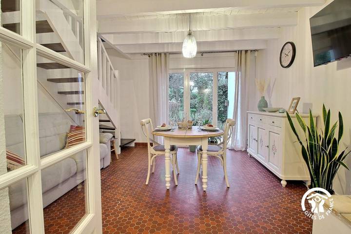 Gîte pour 2 personnes, avec jardin à Ploemel - 2