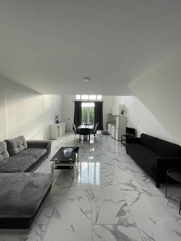 Location de vacances pour 10 personnes, avec jardin et vue à Coulommiers (Seine-et-Marne)