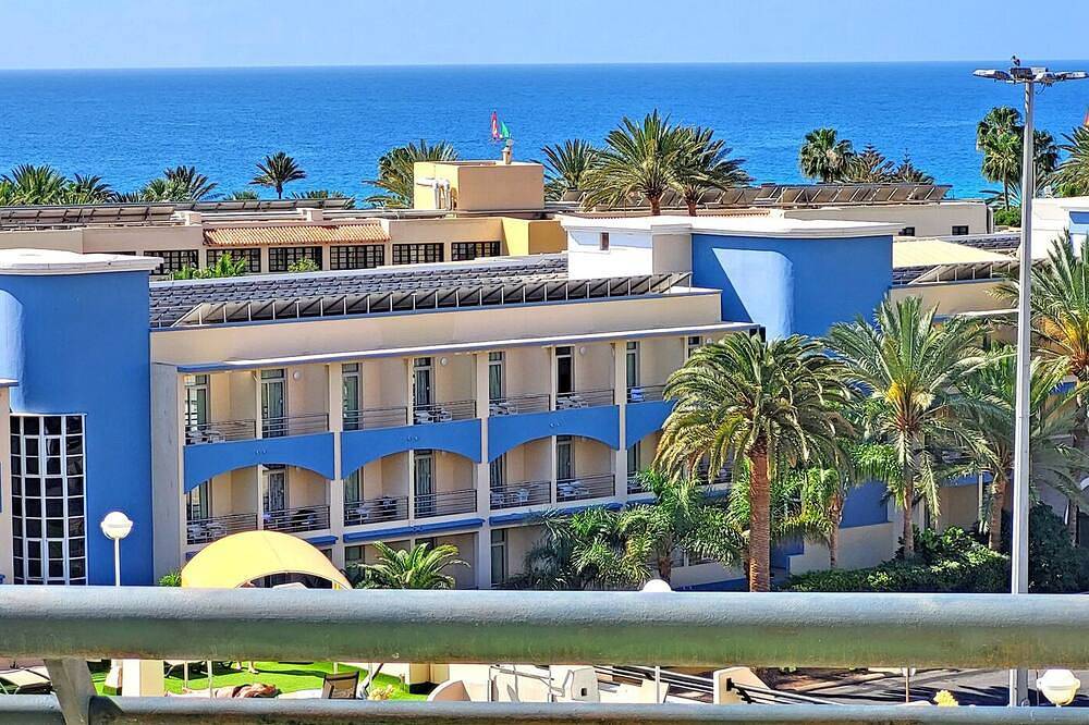 Ganze Wohnung, Apartment Buena Vista (Palm Garden) Morro Jable, sea view, pool in Solana Matorral, Pájara
