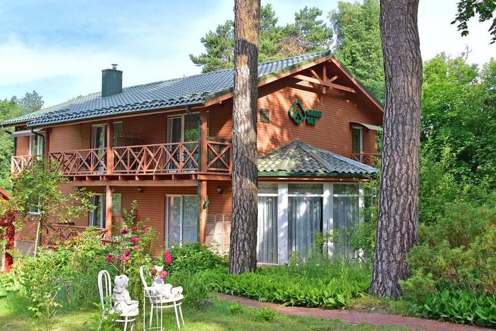 Hotel für 15 Personen, mit Garten und Terrasse sowie Ausblick - 1