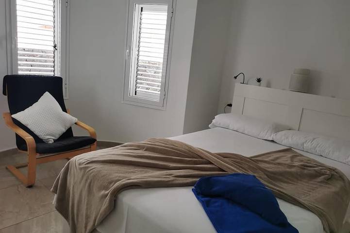 Holiday apartment for 3 people, with pool and garden - 1