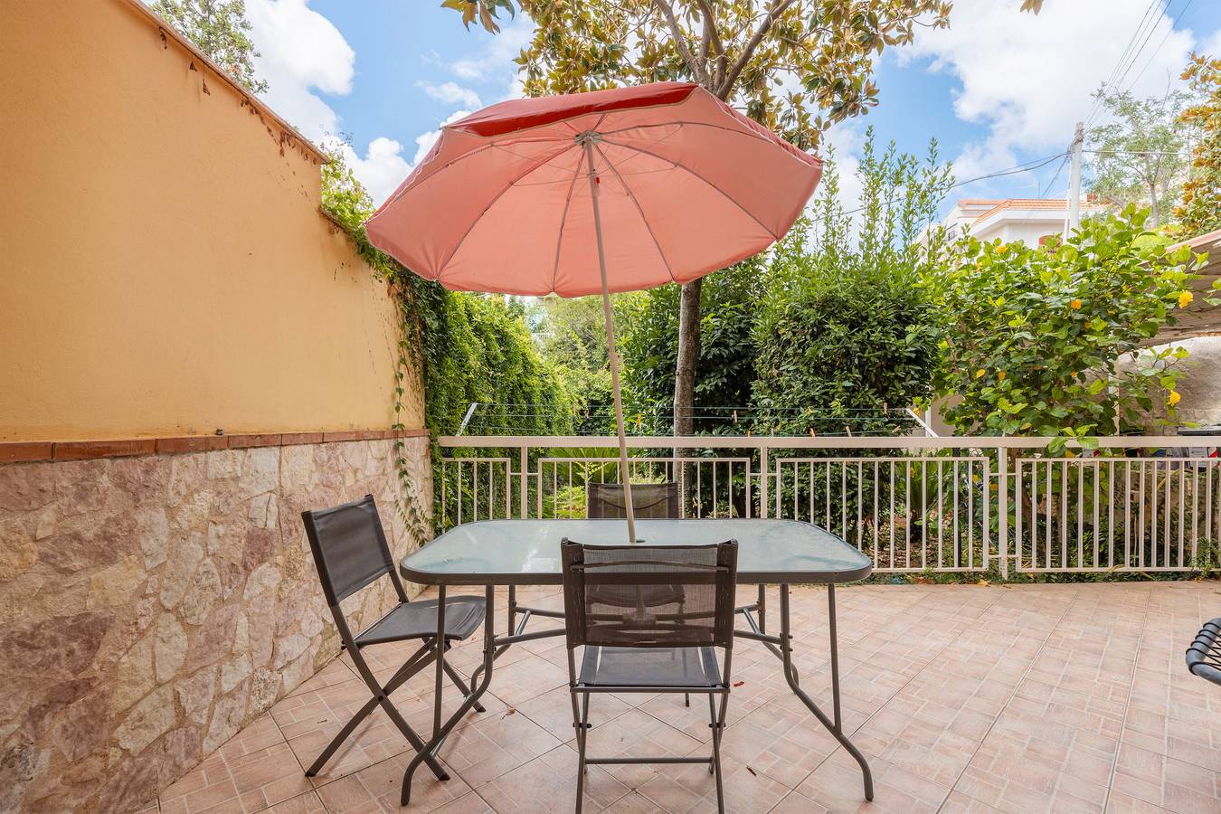 Casa de vacaciones 'Large' con vistas a la montaña, Wi-Fi y aire acondicionado in Playa Mondello, Palermo