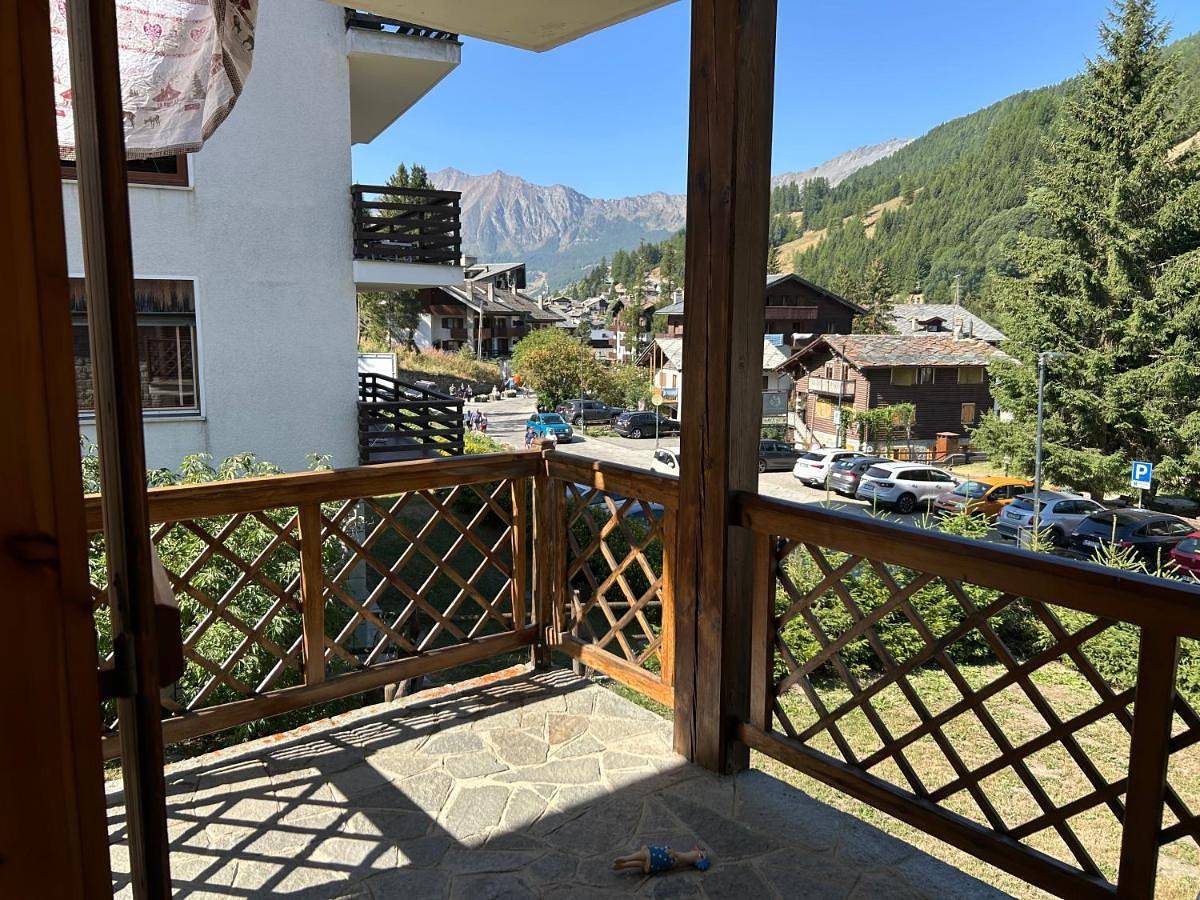 Appartement entier, Two-Bedroom Apartment in Champoluc, Ayas