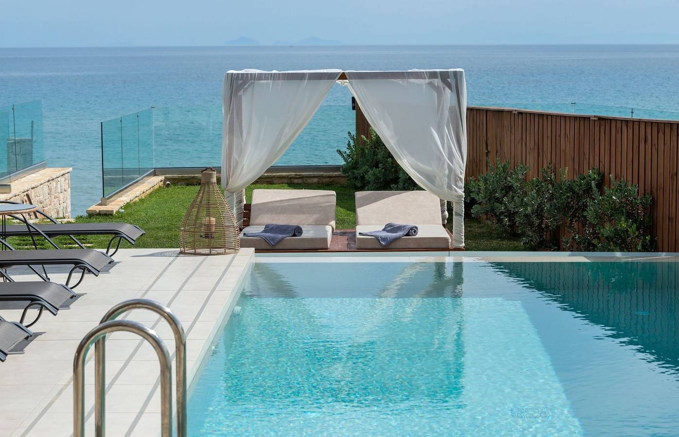 Beachfront Zante Villa | Villa Sabbia | 3 Bedroom | Private Pool in Ψαρού, Αλυκές