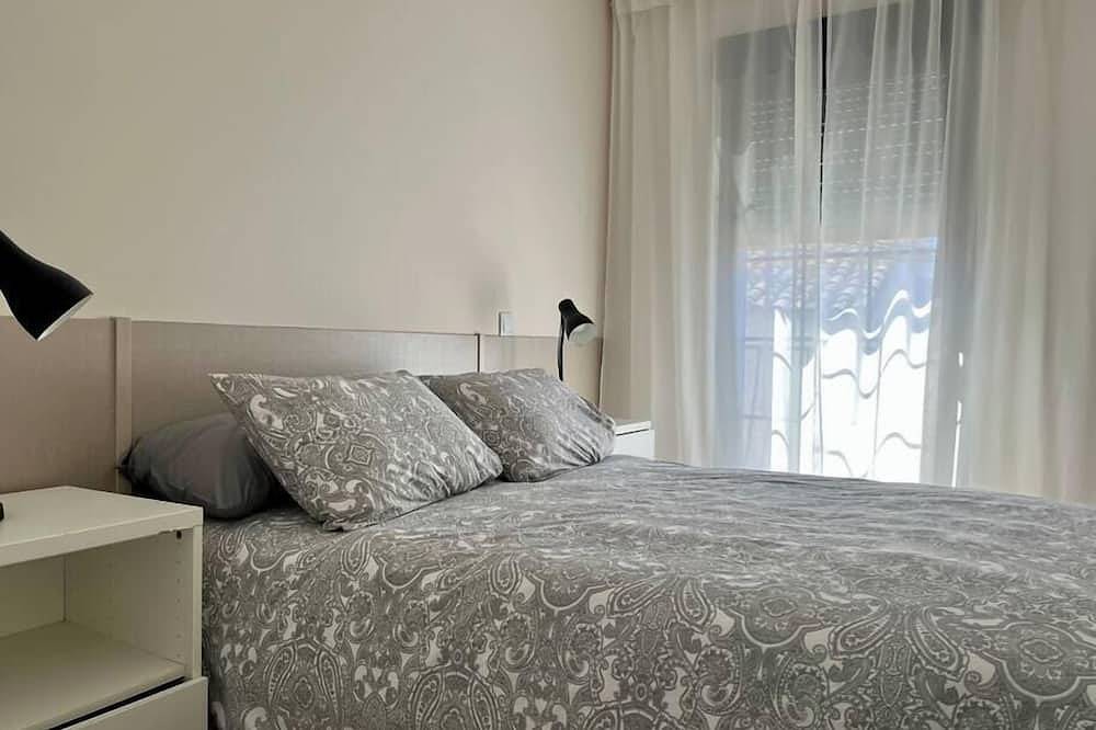 Entire apartment, Vivienda Equipada en Cadalso de los Vidrios in Cadalso de los Vidrios, Madrid Province