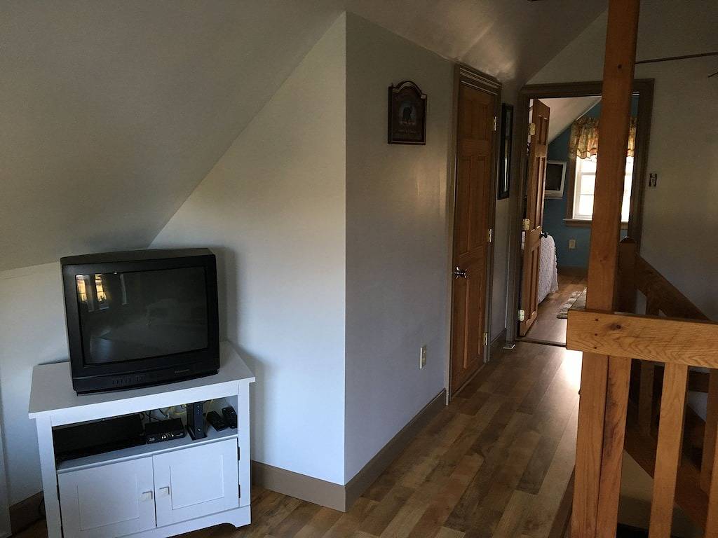 Schönes Blockhaus am Pine Creek in Tioga County