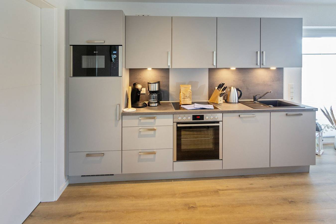 Ganze Wohnung, Komfortables Domizil Deichloft D4 mit Balkon und moderner Ausstattung in Norddeich, Norden und Umgebung