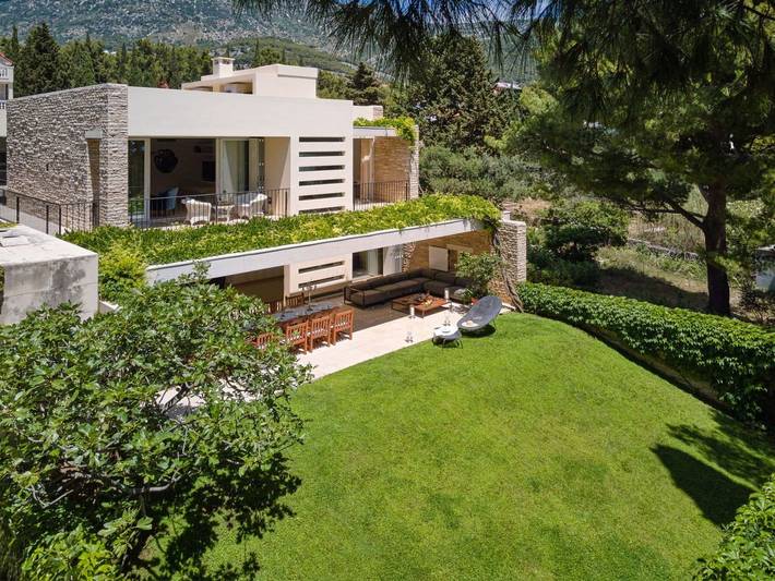 Villa pour 16 personnes, avec jardin à Bol