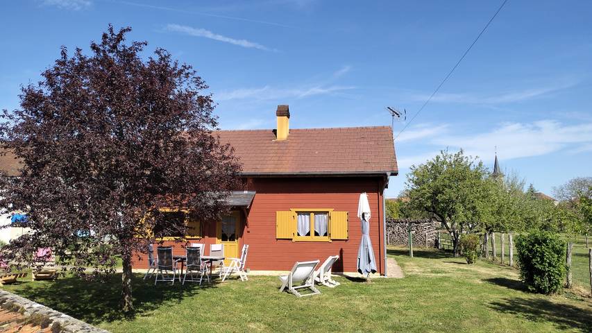 Gîte pour 6 personnes, avec Jardin dans Savigny-en-Terre-Plaine