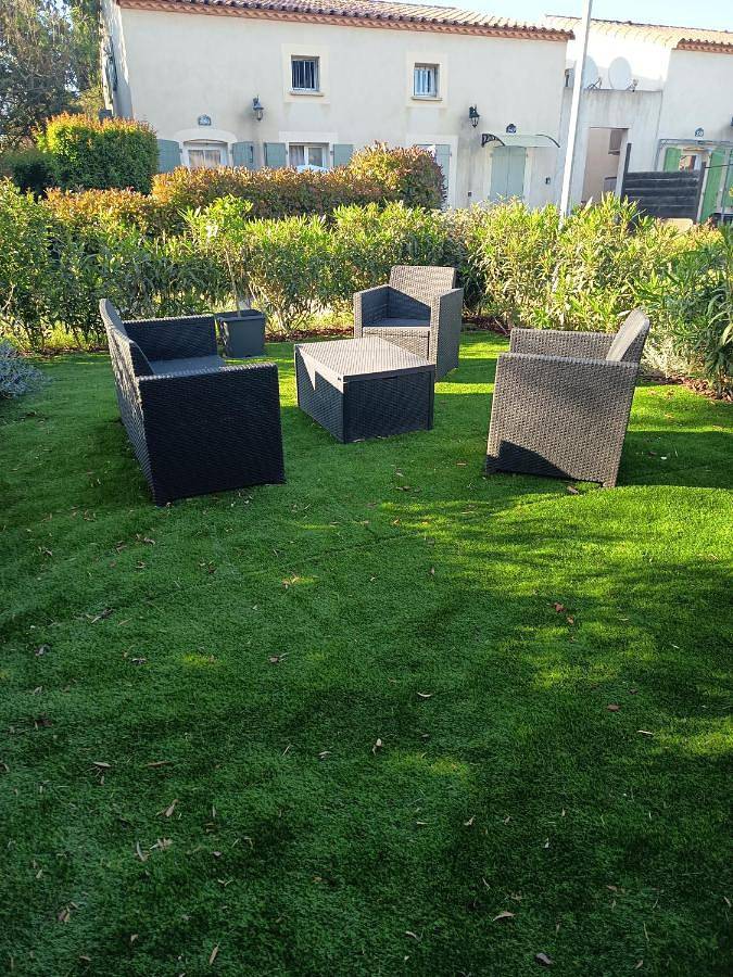 Location de vacances pour 4 personnes, avec terrasse et piscine à Gallargues-le-Montueux - 2