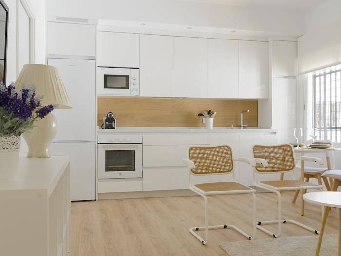 Entire vacation apartment, Deluxe Apart. Plaza de La Trinidad in Distrito Centro (Córdoba), Cordoba