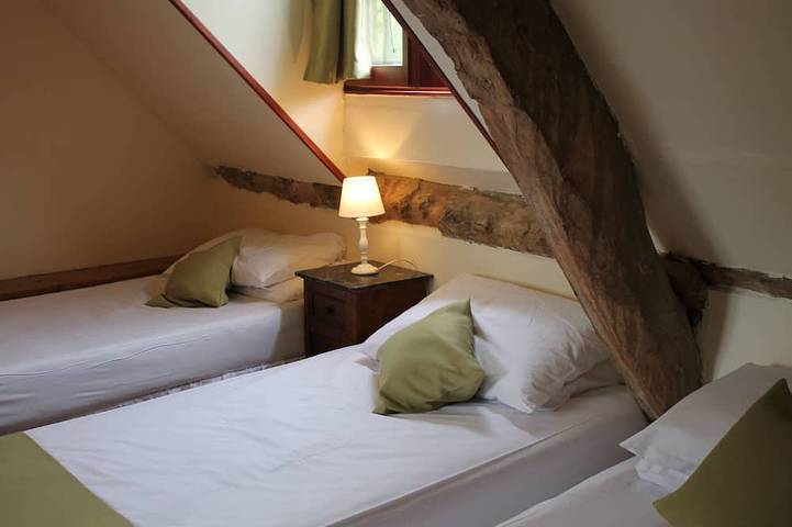 Location de vacances pour 9 personnes, avec piscine et jardin à Fresné-la-Mère - 4