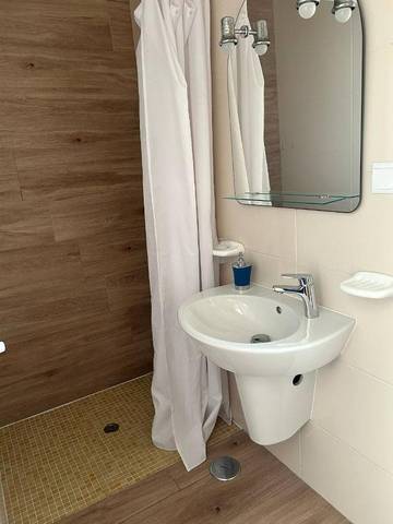 Gîte pour 6 personnes, avec terrasse et vue, animaux acceptés dans Serra De El Rei