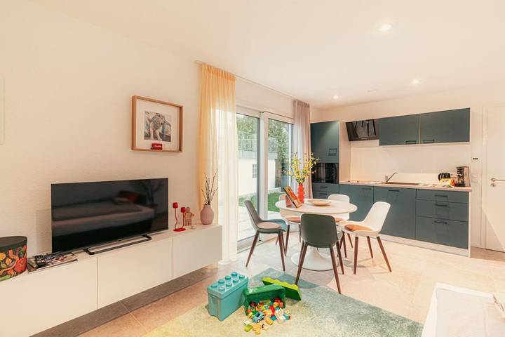 Ferienwohnung für 6 Personen, mit Terrasse und Garten sowie Ausblick in Günzburg - 3