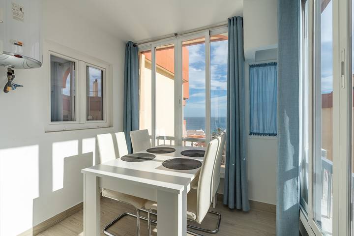 Ganze Wohnung, Ferienwohnung 'Maravillosa Cala' mit Meerblick, Gemeinschaftspool und Wlan in Calahonda, Motril