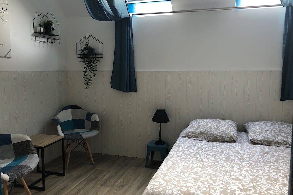 Grange Bretonne Rénovée - 7 Pers - 2 Chambres. Port a 200m in Ploudalmézeau, Región de Brest