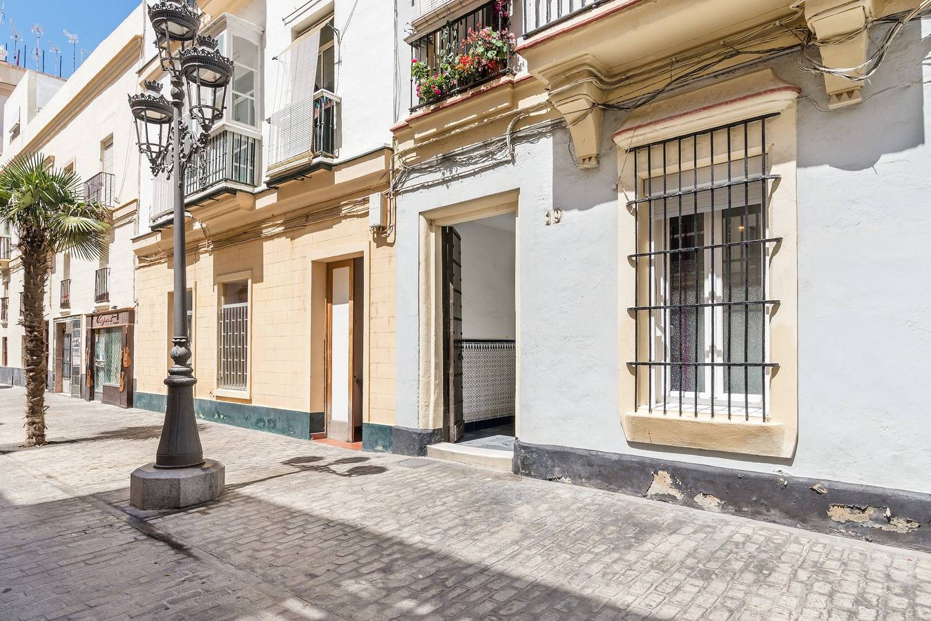 Apartamento entero, Precioso apartamento "A 2 minutos de la caleta" En el centro histórico Cerca de la playa in Casco Antiguo de Cádiz, Cádiz