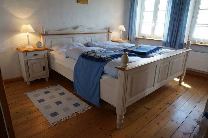 Ferienwohnung für 4 Personen, mit Garten und Terrasse sowie Sauna, mit Haustier - 1