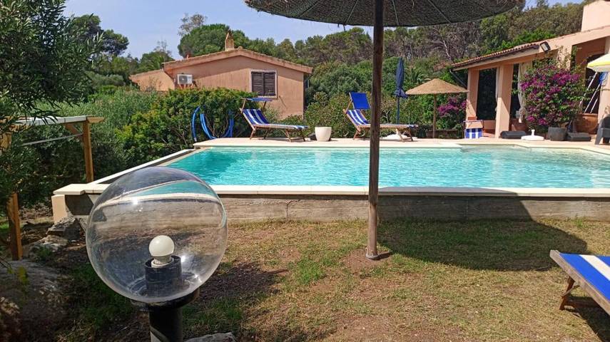 Chambre d’hôte pour 3 personnes, avec jardin ainsi que vue et piscine dans Île de Sant'Antioco - 2