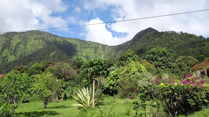 Chalet para 6 personas, con jardín y vistas - 1