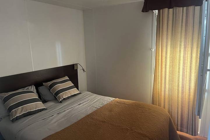 Comfortable mobile home at Camping Martín Pecheur in Azur (desambiguación), Côte d’Argent