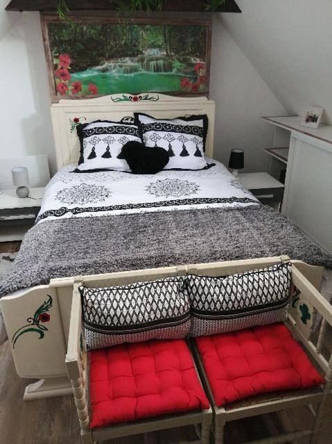 Two-Bedroom House in Marcilly-sur-Seine, Marne