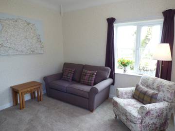 Log Cabin for 3 People in Isle of Anglesey, North-Wales, Photo 4