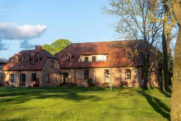 Ferienwohnung für 6 Personen, mit Balkon und Sauna sowie Garten, mit Haustier in Barkhagen
