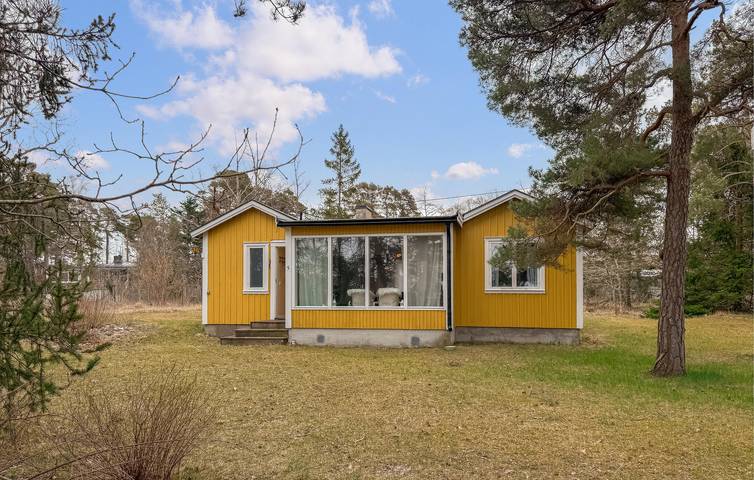 Hus för 4 Personer med trädgård in Kneippbyn, Visby