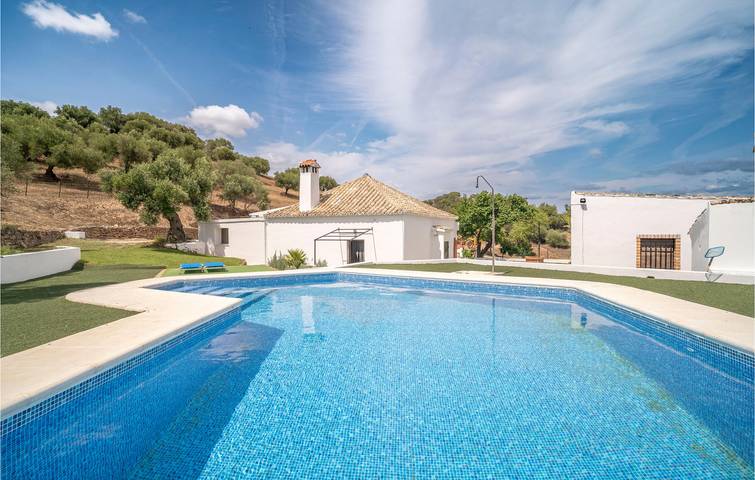 Ferienhaus für 14 Personen, mit Pool und Terrasse sowie Garten in Andalusien - 3