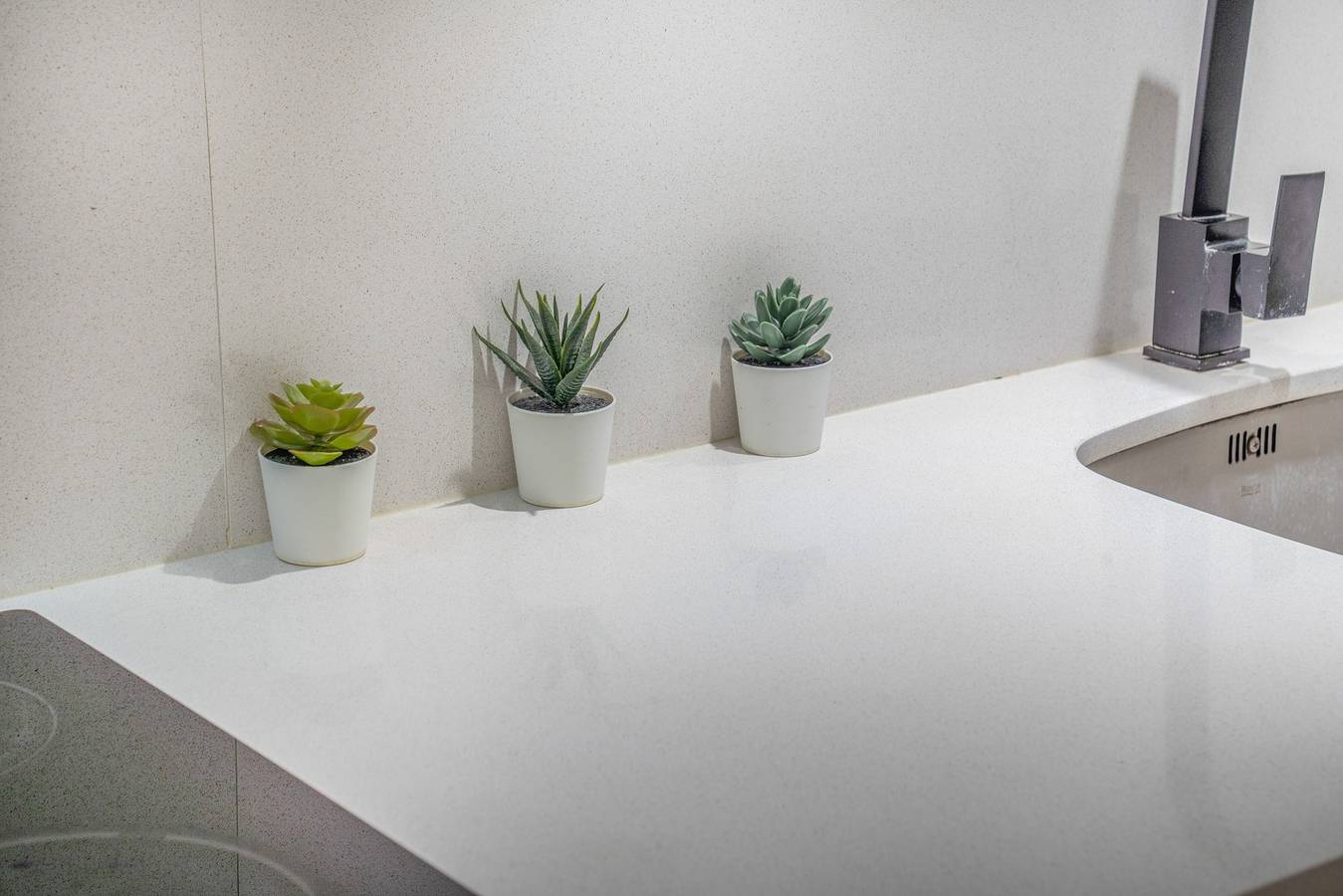 Apartamento entero, Apartamento 'My Holidays Home' con balcón, Wi-Fi y aire acondicionado in Palamós, Costa Brava