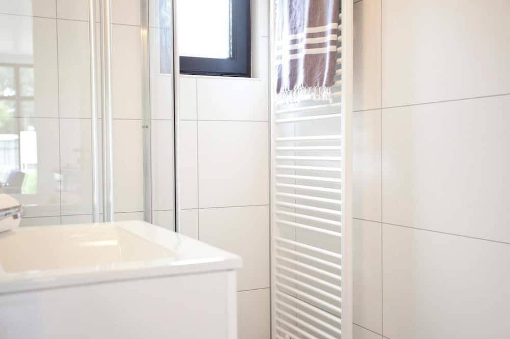 Chalet mit 2 Schlafzimmern und einer Terrasse in Velsen-Zuid, Niederländische Nordsee