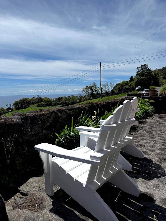 Location de vacances pour 3 personnes, avec vue et jardin à Lajes do Pico - 4