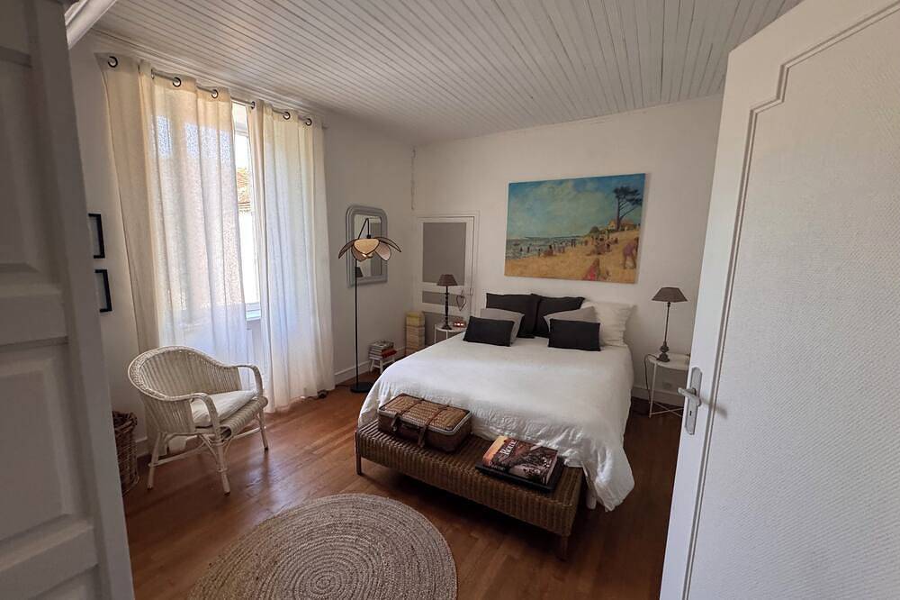 « Maison Germaine ». Belle maison de famille rénovée. Havre au cœur du Lot. in Cœur de Causse, Quercy