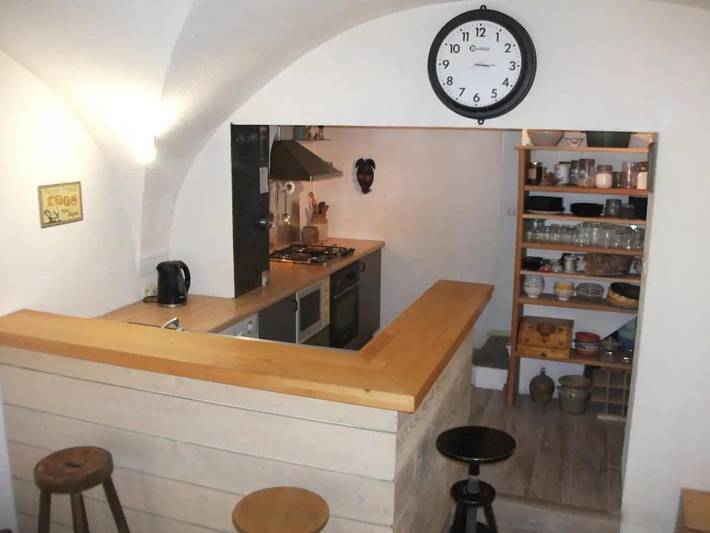 Location de vacances pour 6 personnes, avec jardin à Orcines - 4