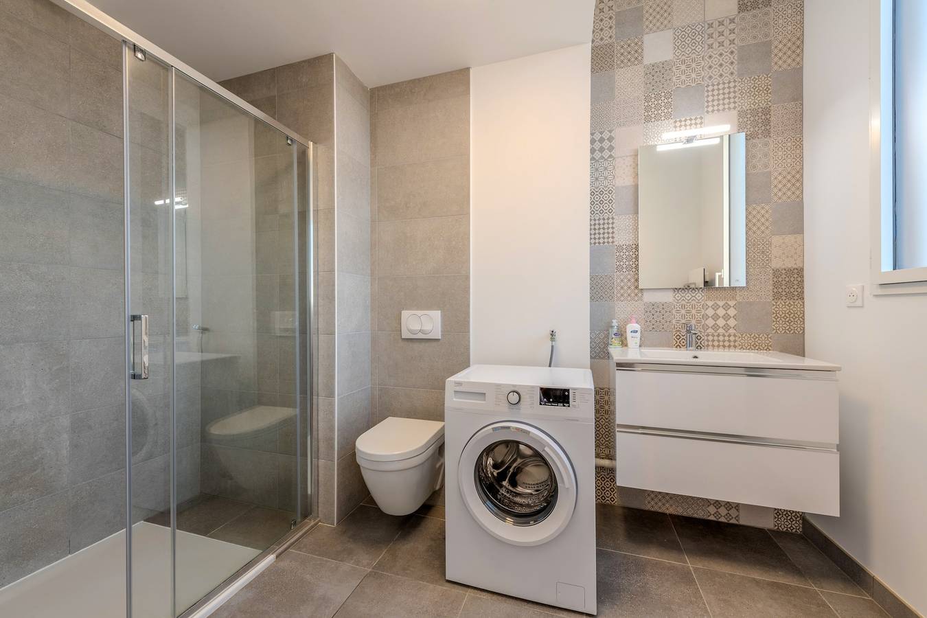 Apartamento entero, Koural Bihan - Bord de mer au pied de l'immeuble in Roscoff, Ceinture Dorée