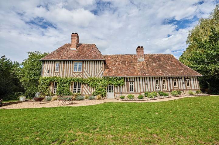 Location de vacances pour 10 personnes dans La Houblonnière